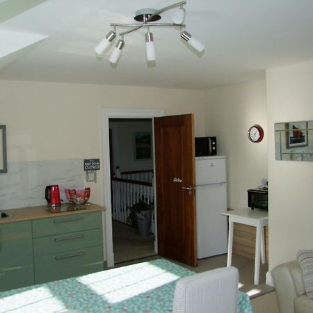 Glendalough Scenery Farmhouse ราวด์วูด ภายนอก รูปภาพ