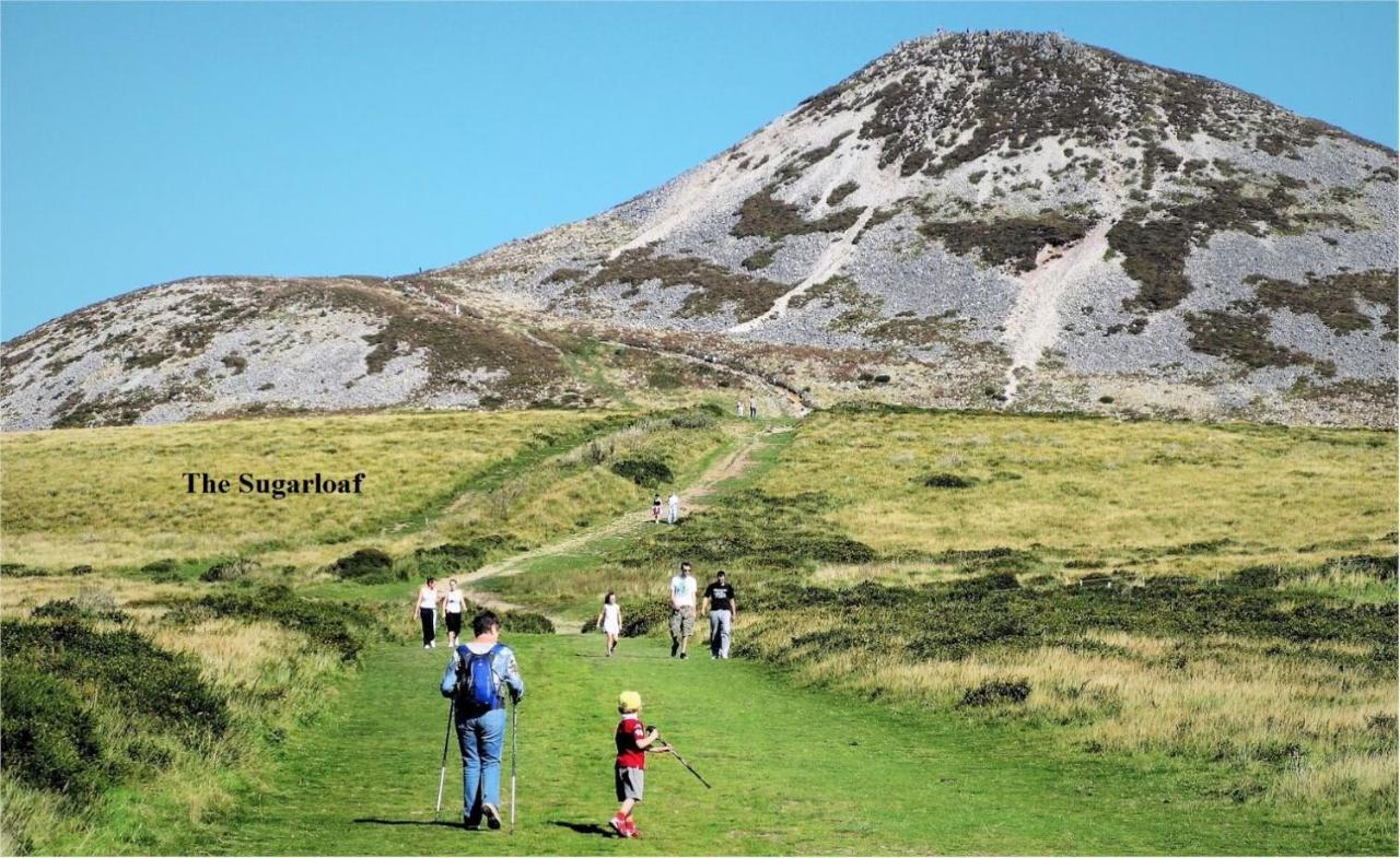 Glendalough Scenery Farmhouse ราวด์วูด ภายนอก รูปภาพ